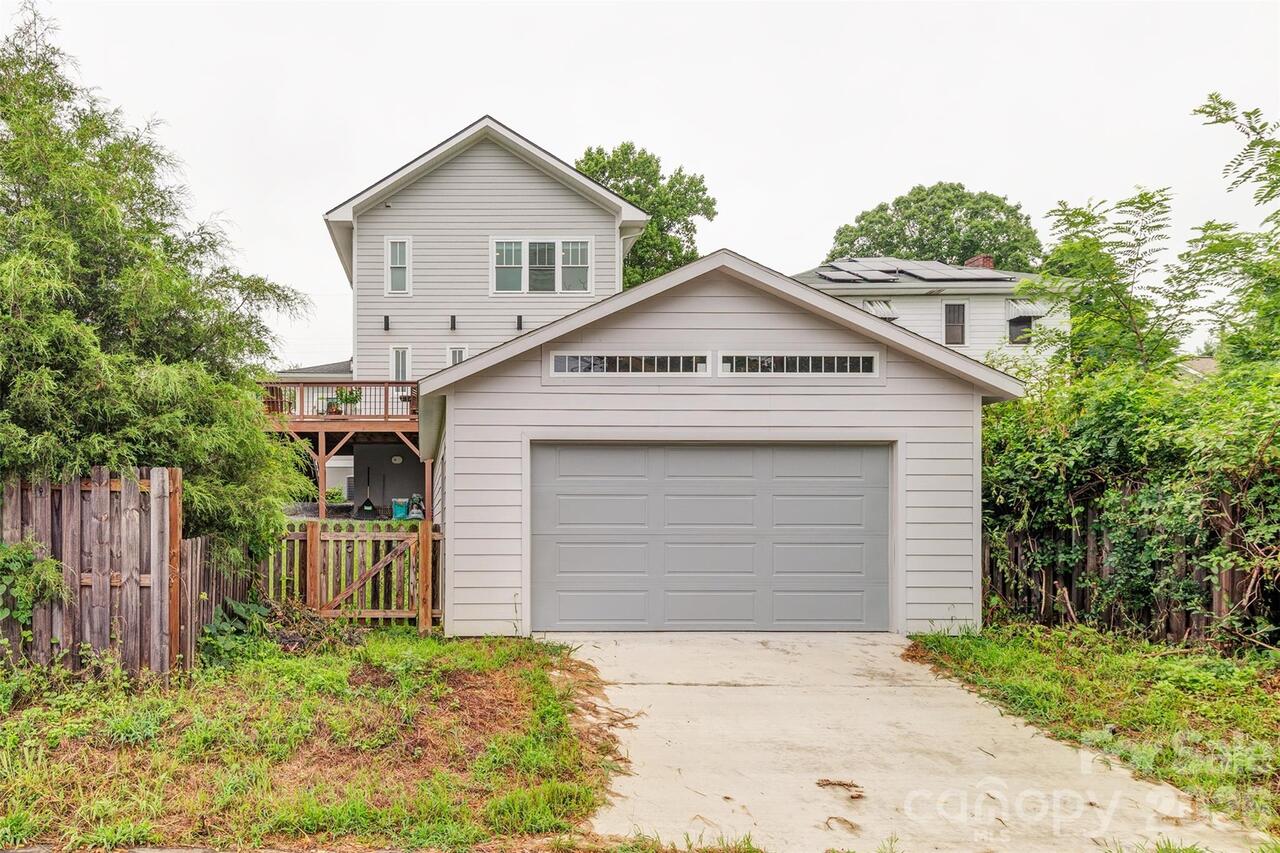 Listing Photo 38