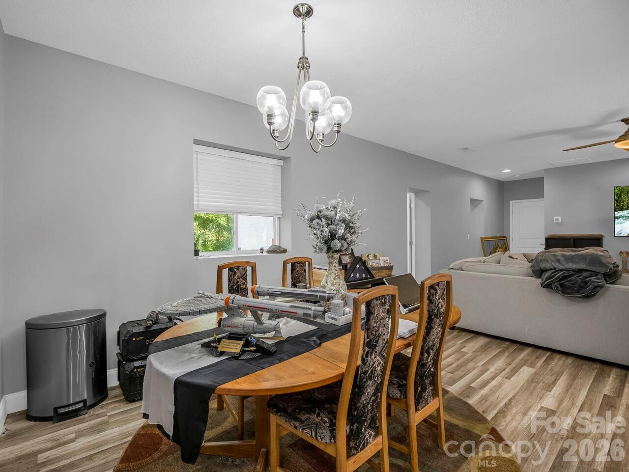 Listing Photo 7