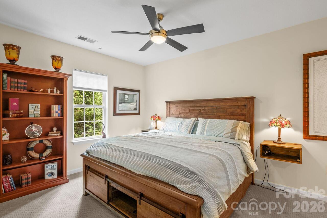 Listing Photo 13