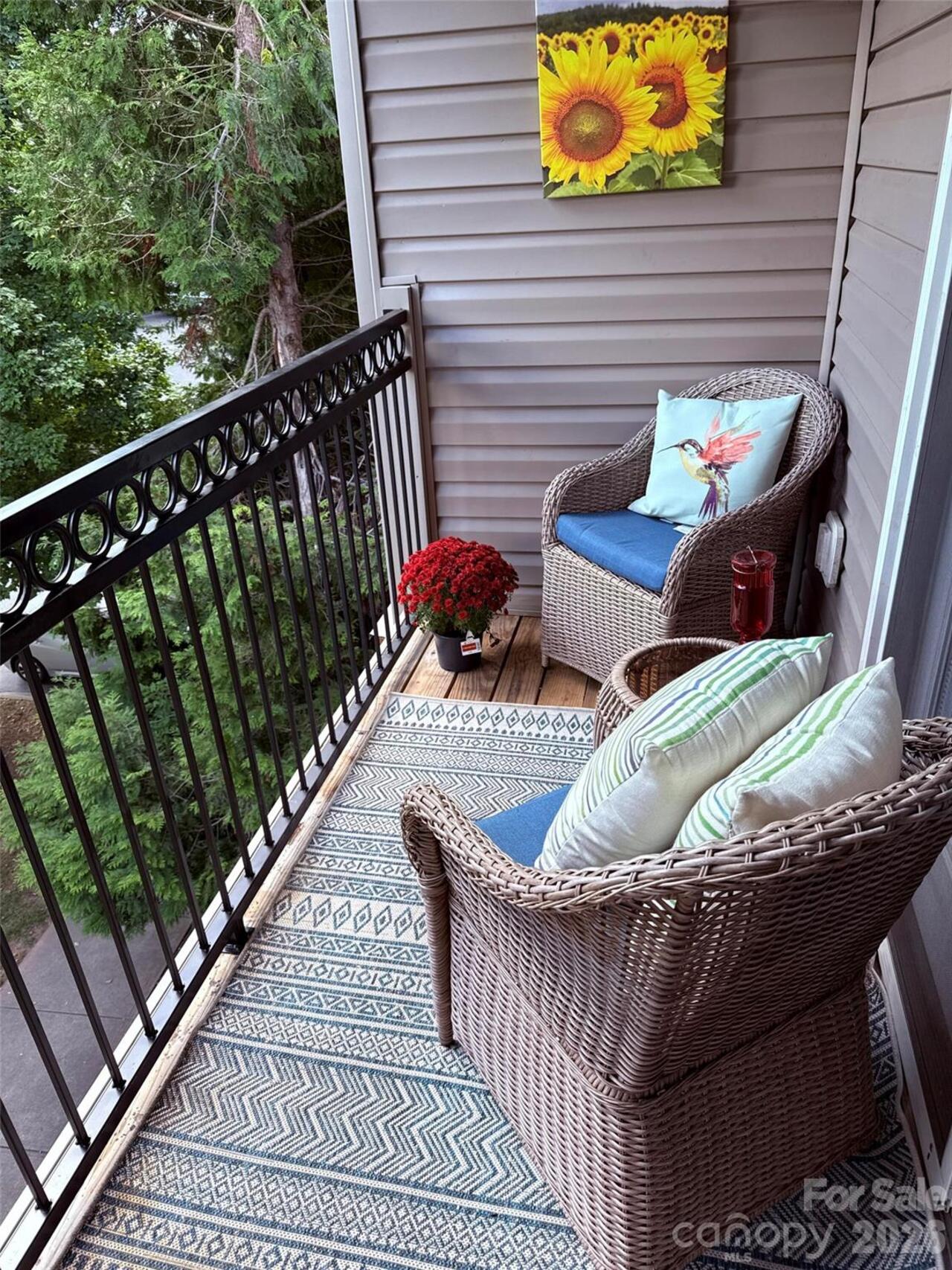 Listing Photo 18