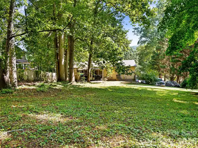 Listing Photo 26