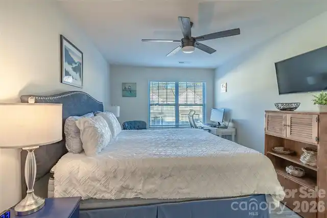 Listing Photo 19