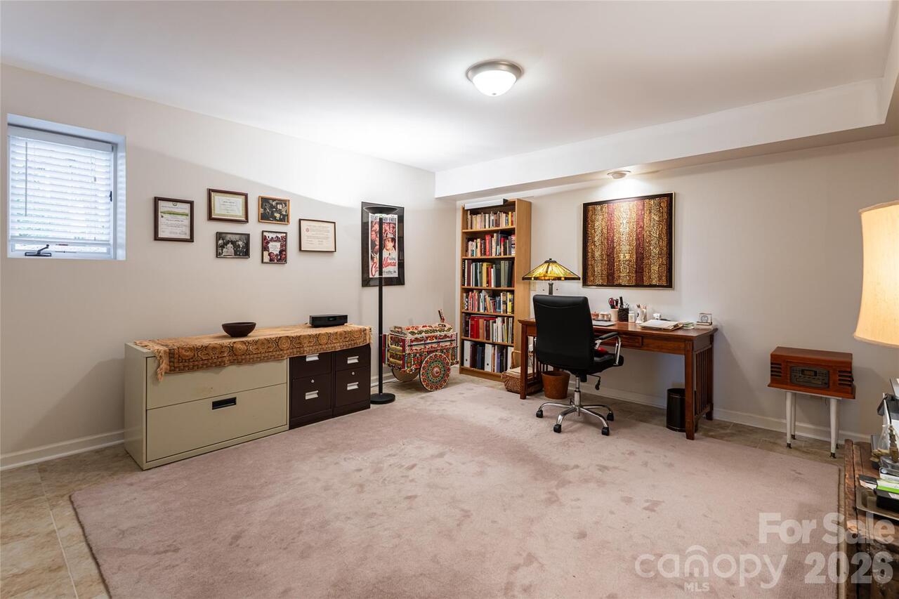 Listing Photo 37