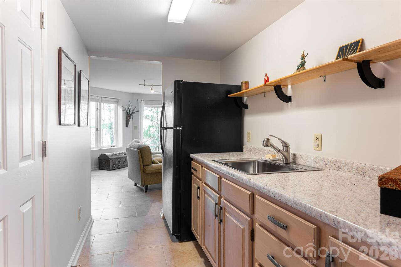 Listing Photo 38