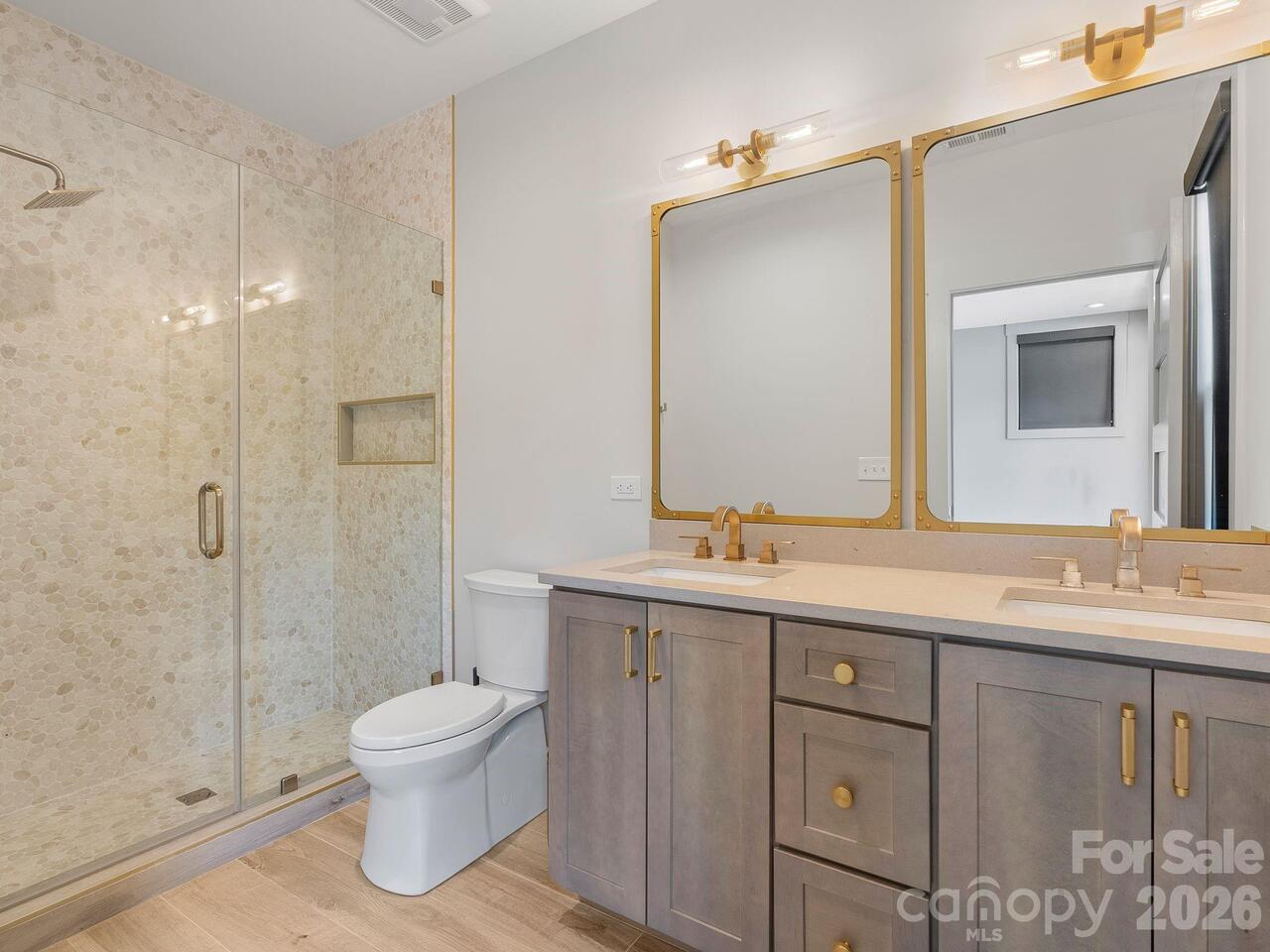 Listing Photo 23