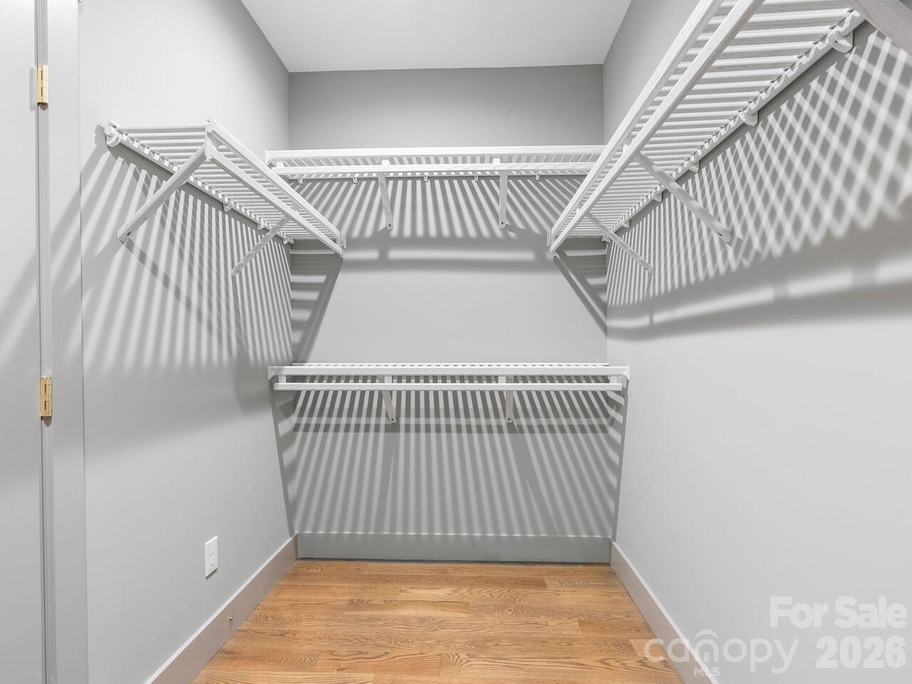 Listing Photo 24