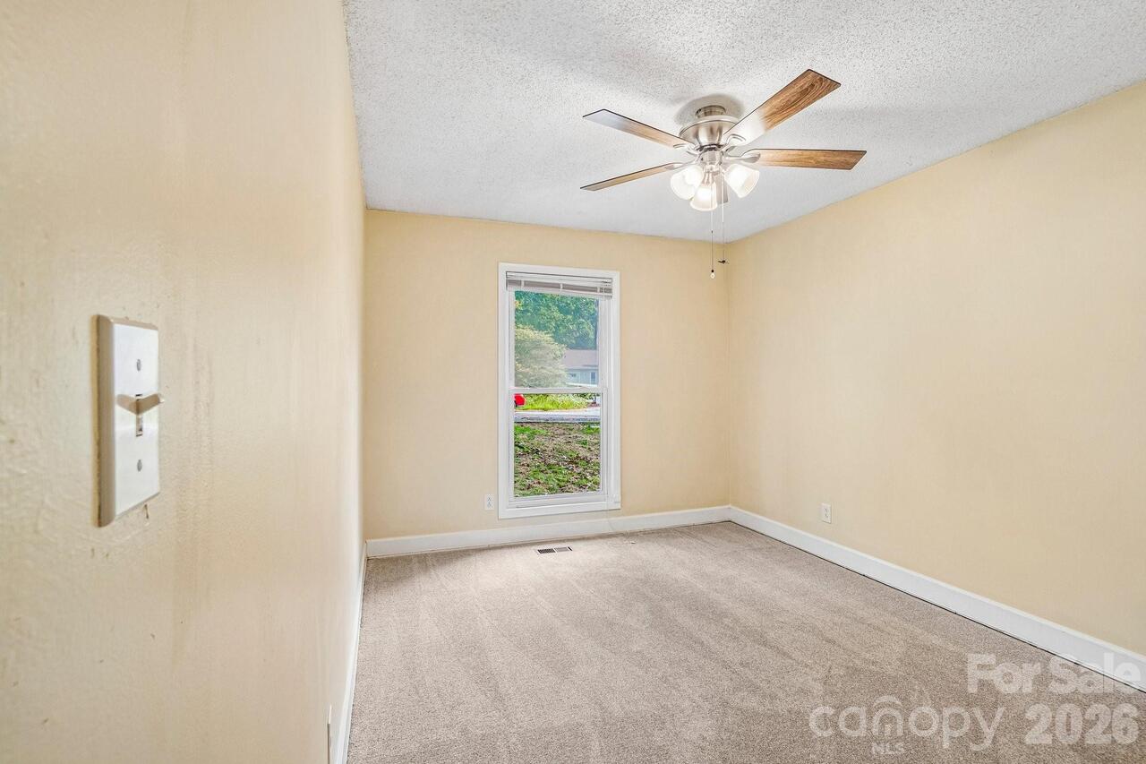Listing Photo 26