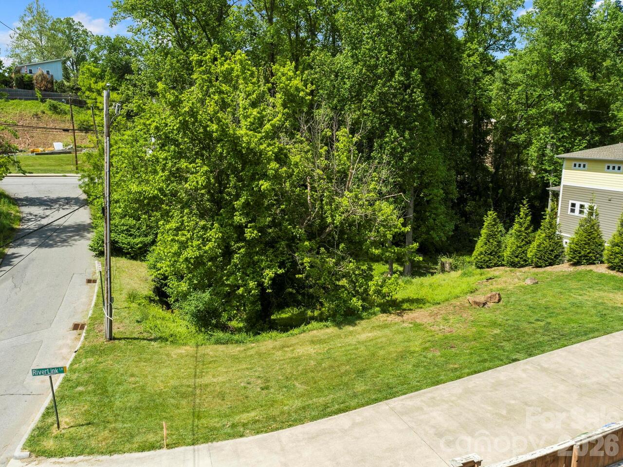 Listing Photo 7