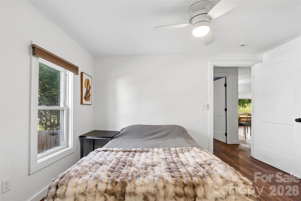 Listing Photo 19