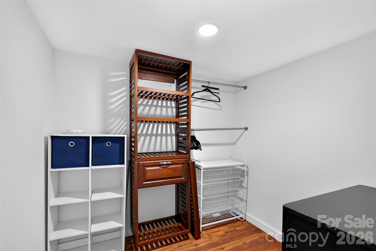 Listing Photo 23