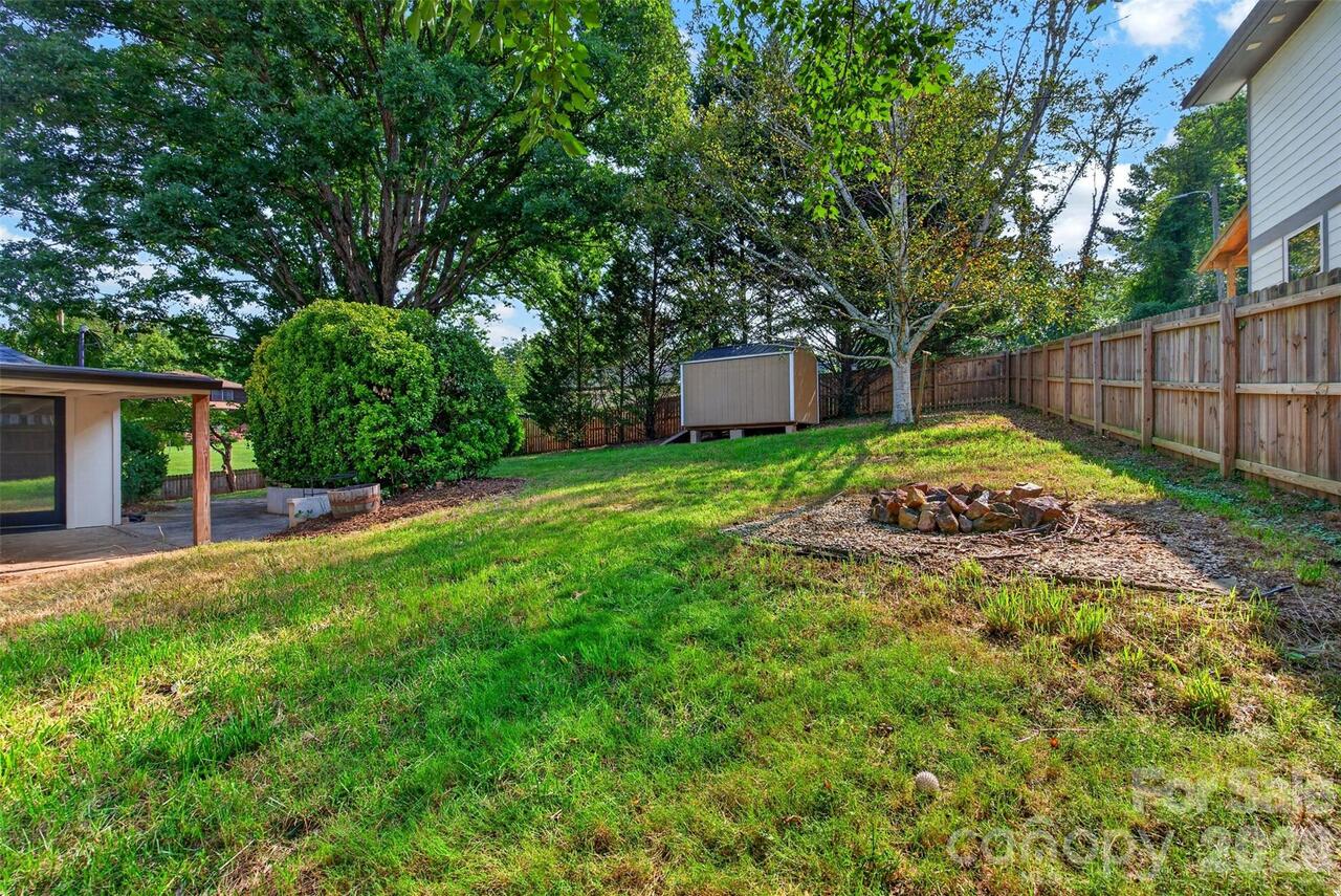 Listing Photo 34