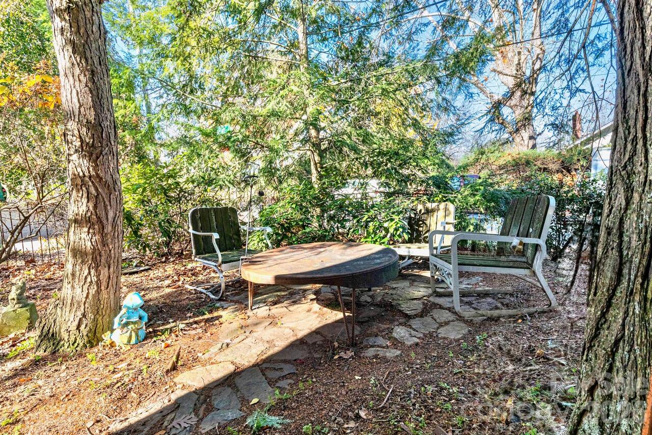 Listing Photo 38