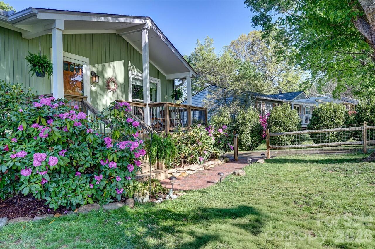 Listing Photo 4