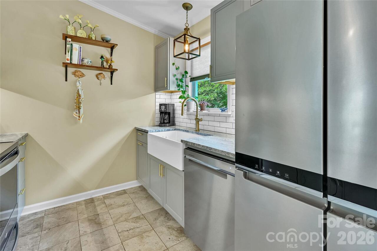 Listing Photo 19