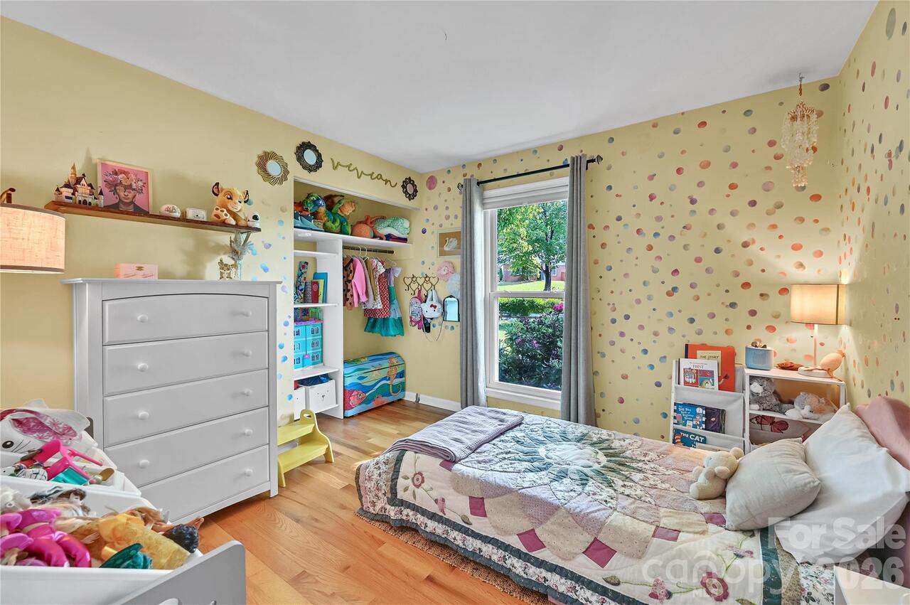 Listing Photo 23