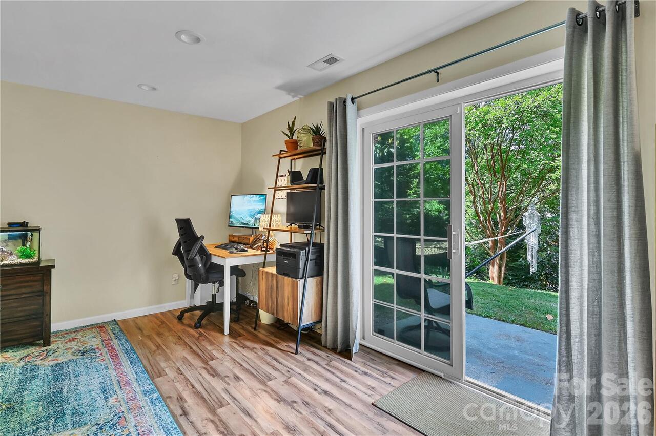 Listing Photo 29