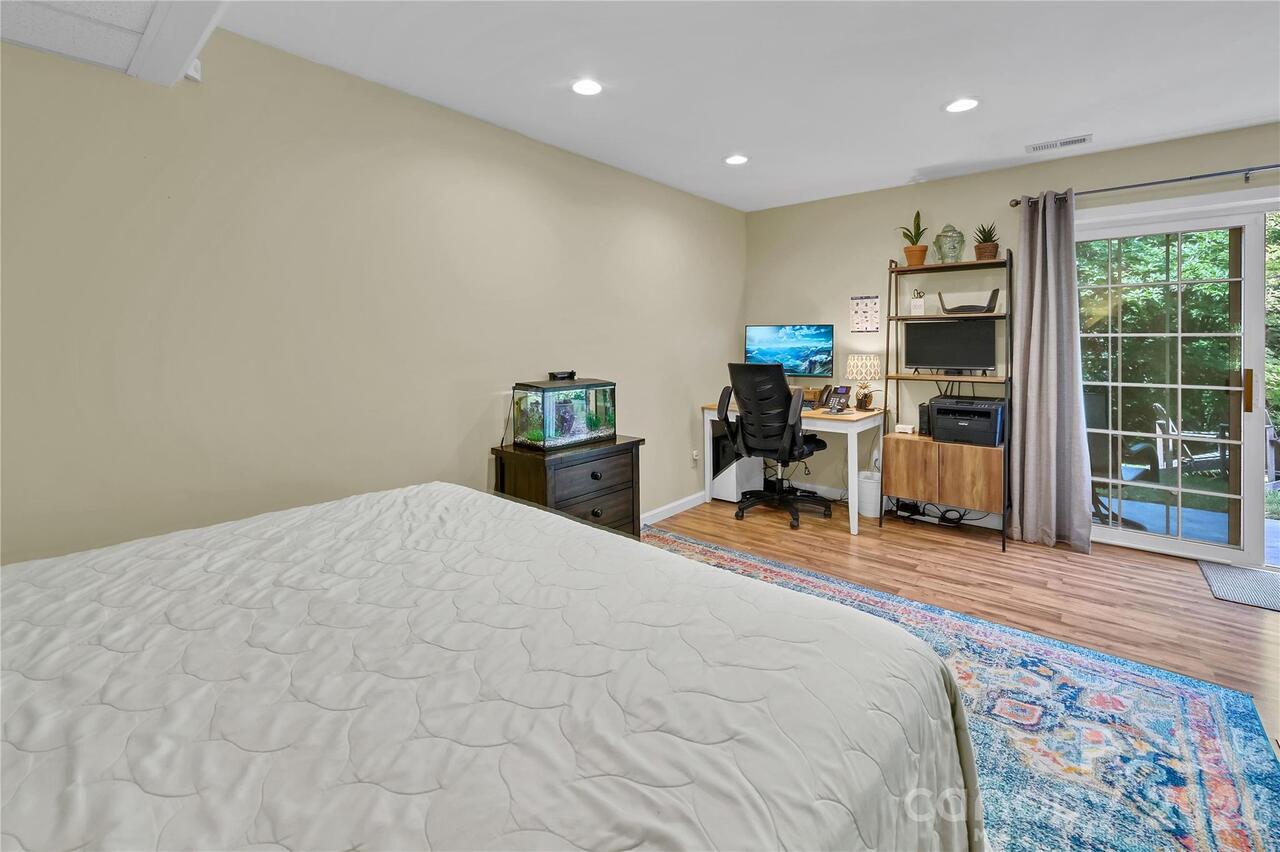 Listing Photo 31