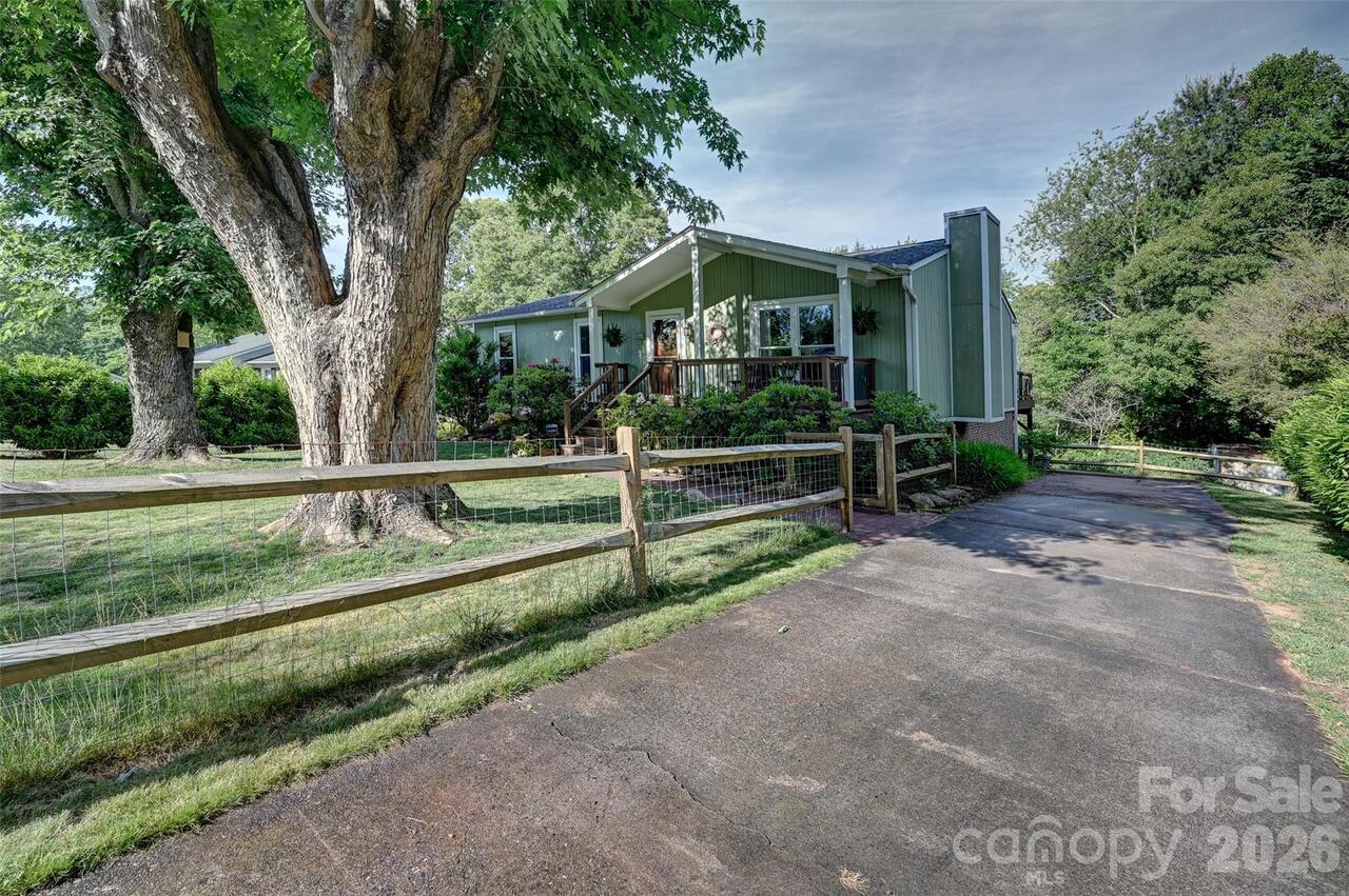 Listing Photo 38