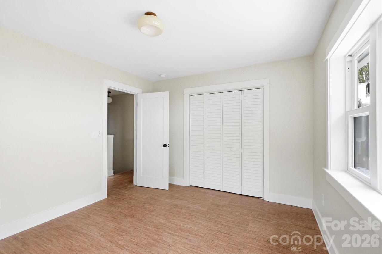 Listing Photo 23