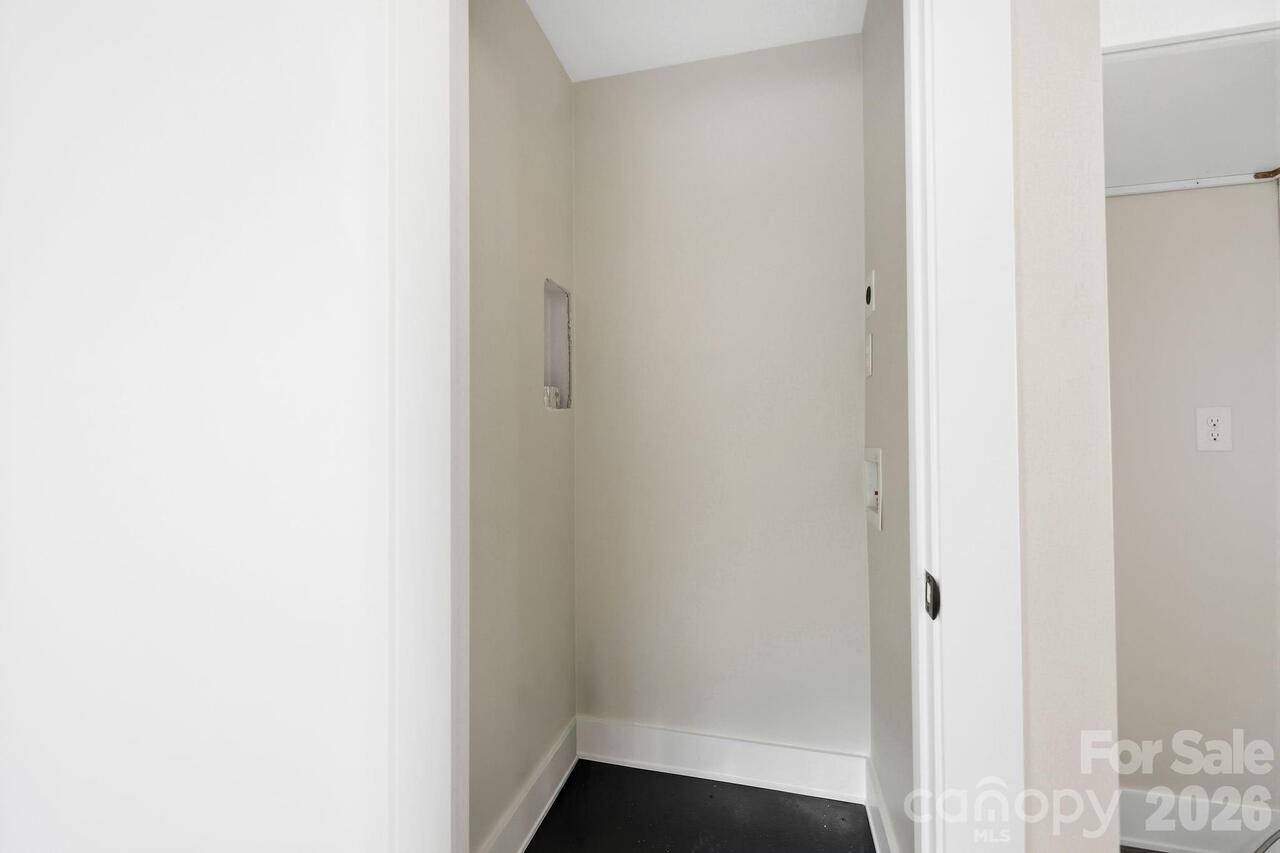 Listing Photo 28