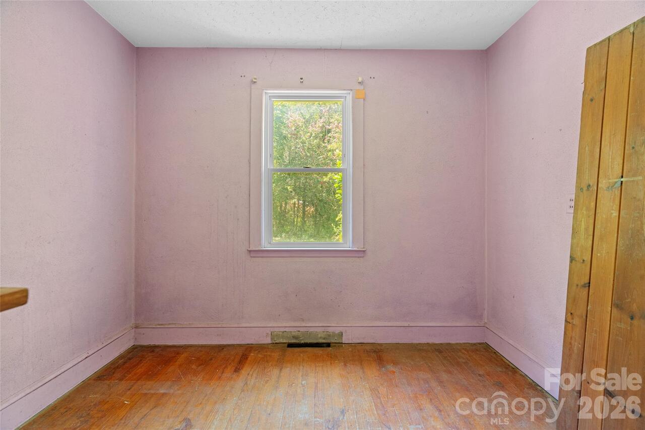 Listing Photo 22