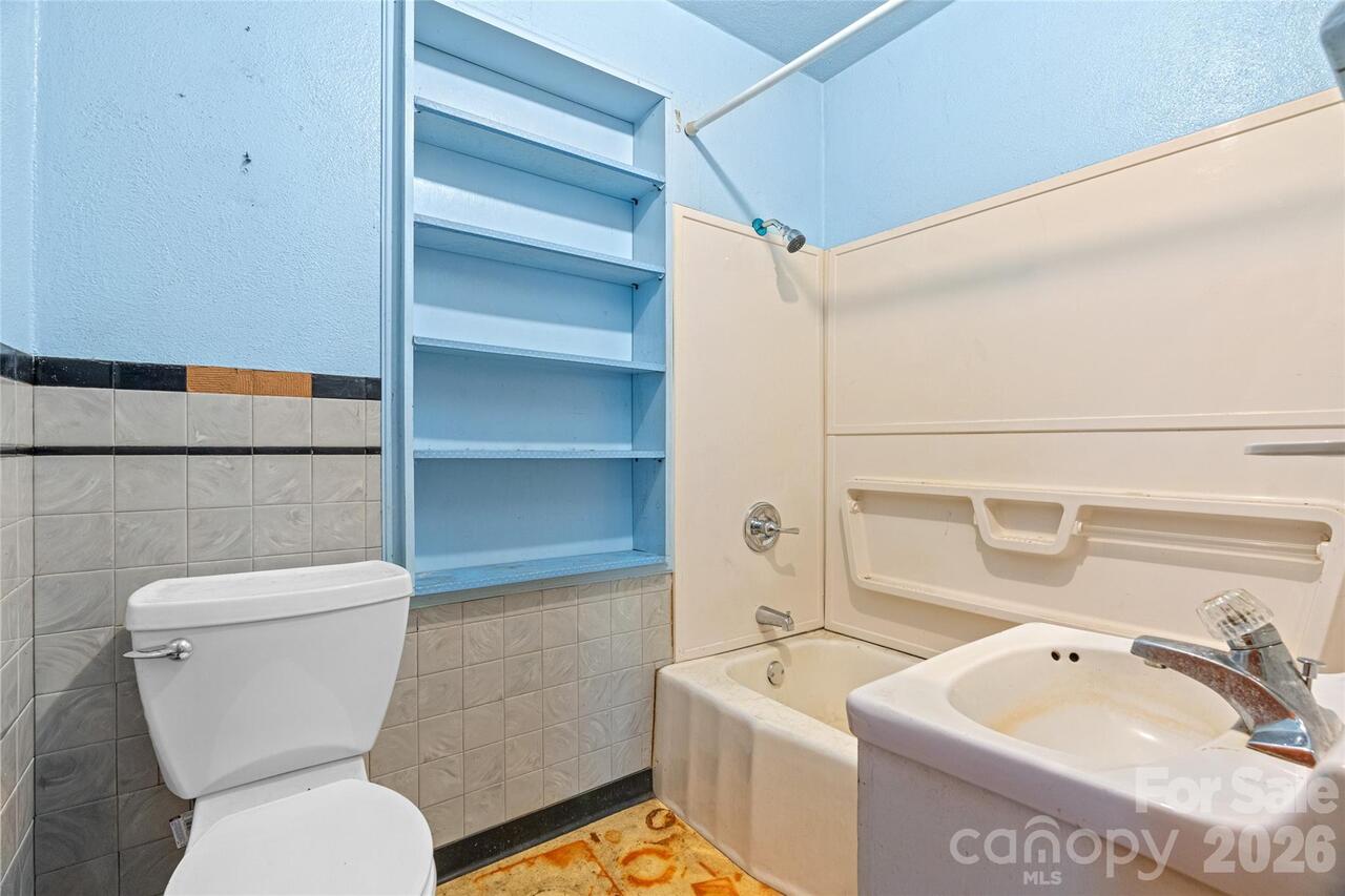 Listing Photo 25