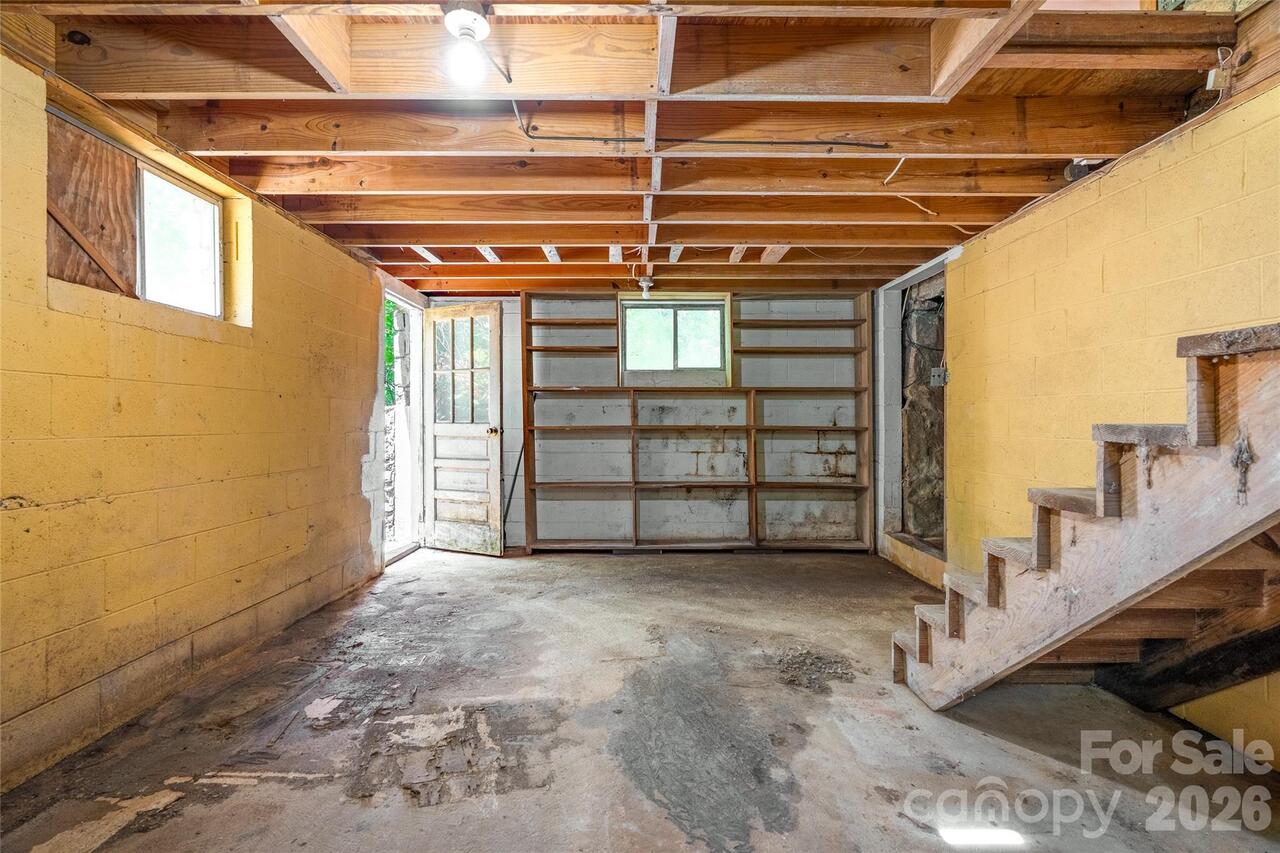 Listing Photo 32