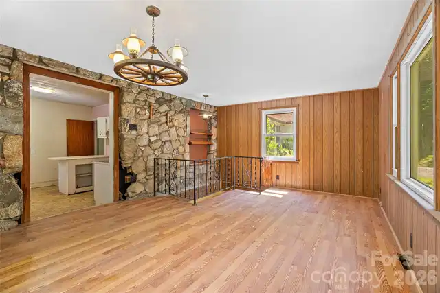 Listing Photo 7