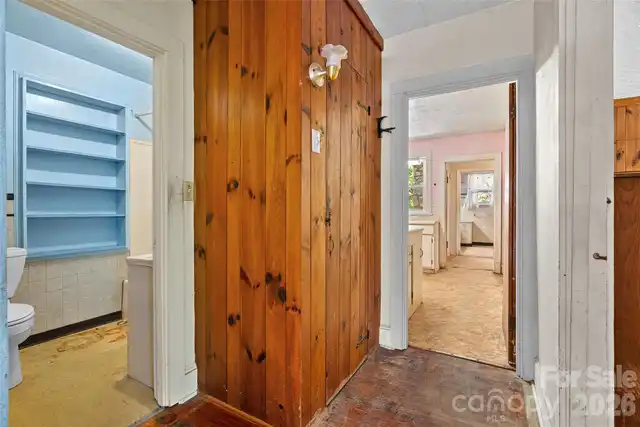 Listing Photo 24