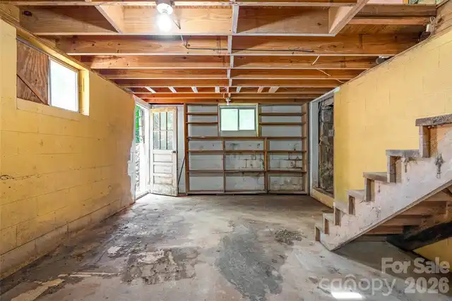 Listing Photo 32