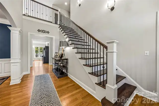 Listing Photo 6