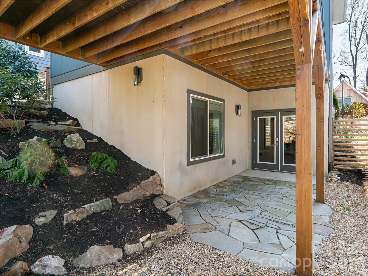 Listing Photo 42