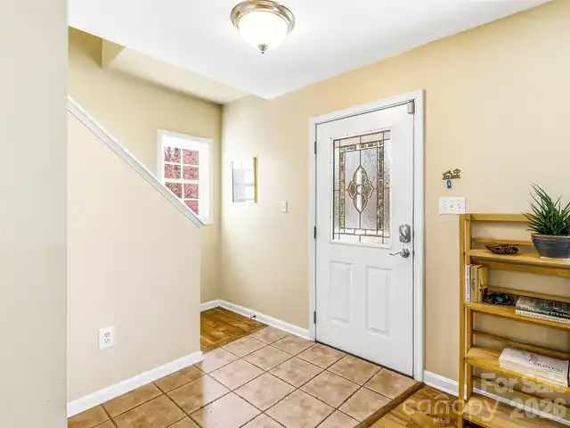 Listing Photo 6