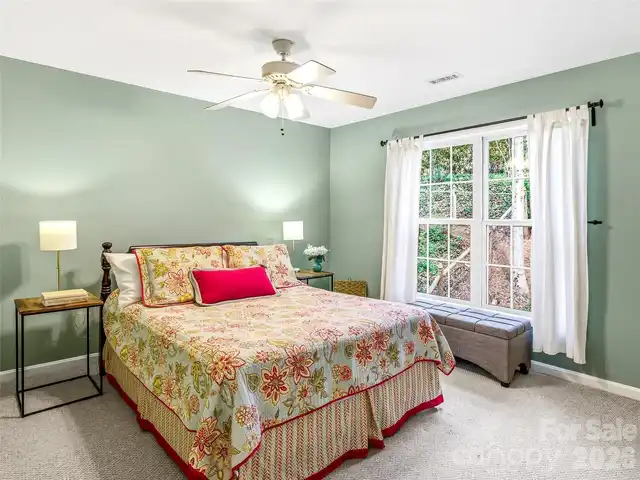 Listing Photo 21