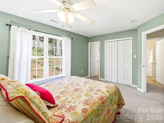 Listing Photo 22