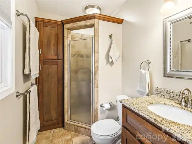 Listing Photo 23