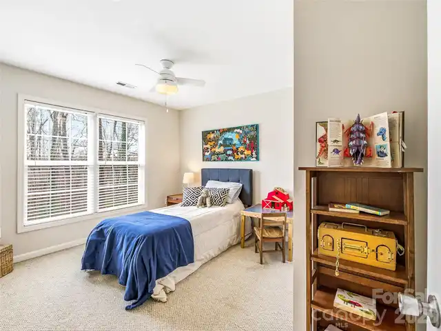 Listing Photo 24