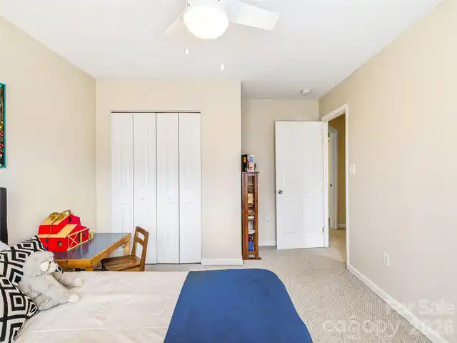 Listing Photo 25