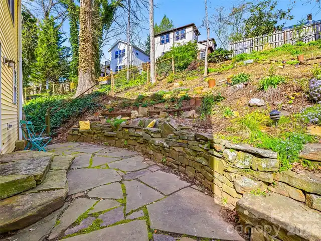 Listing Photo 35