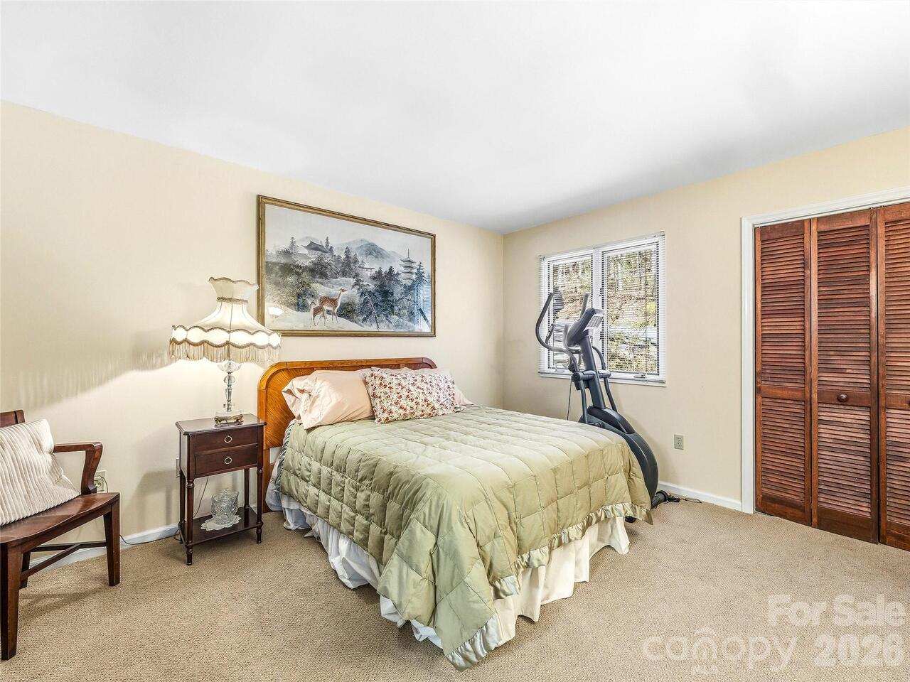 Listing Photo 14