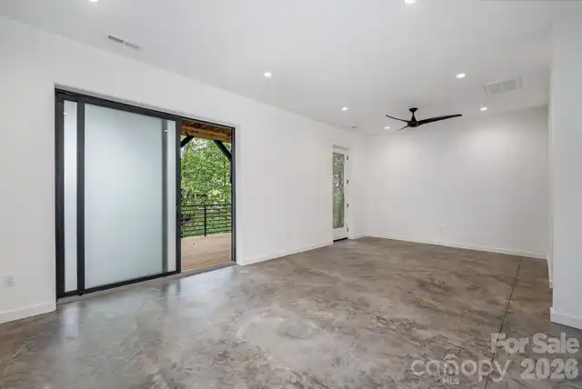 Listing Photo 42
