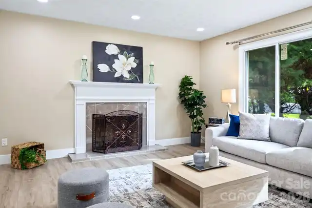 Listing Photo 5