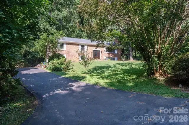 Listing Photo 28