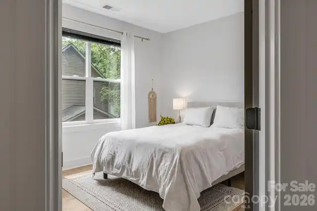 Listing Photo 27