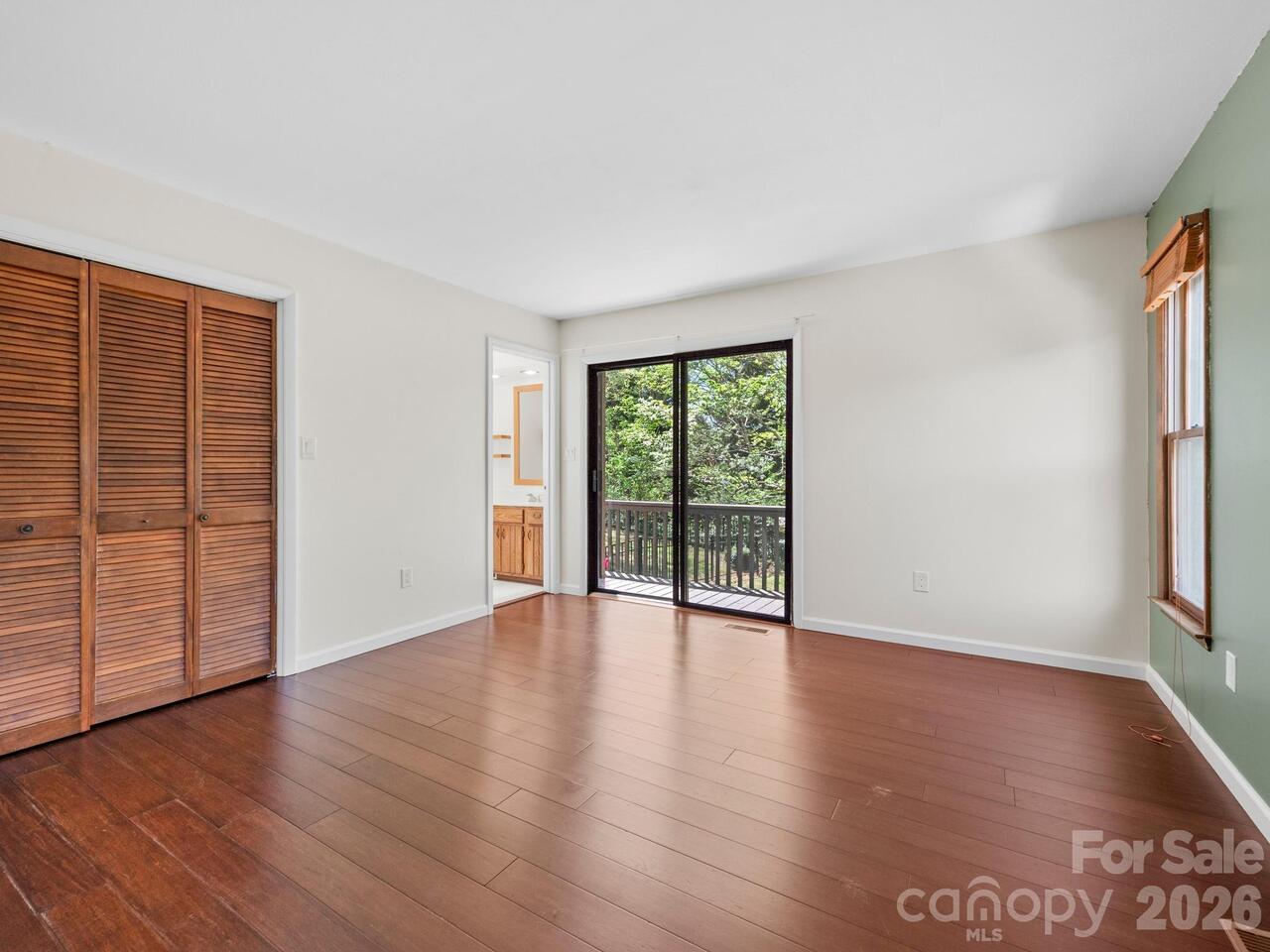 Listing Photo 17