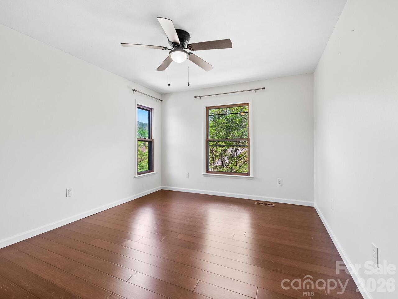 Listing Photo 20