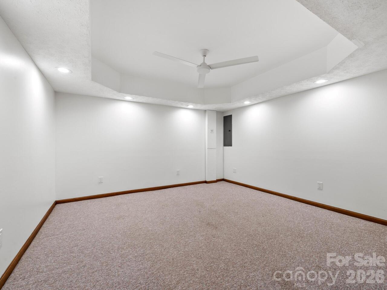 Listing Photo 28
