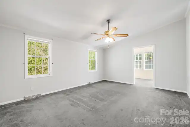 Listing Photo 21