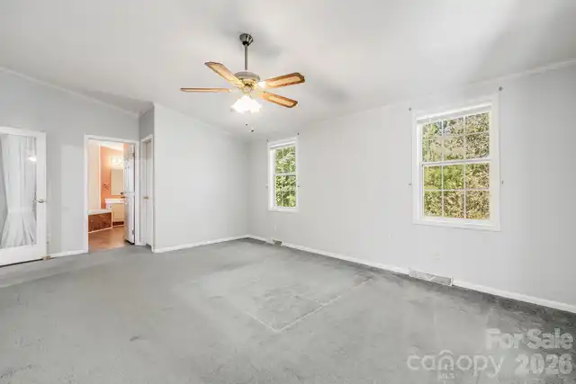 Listing Photo 22