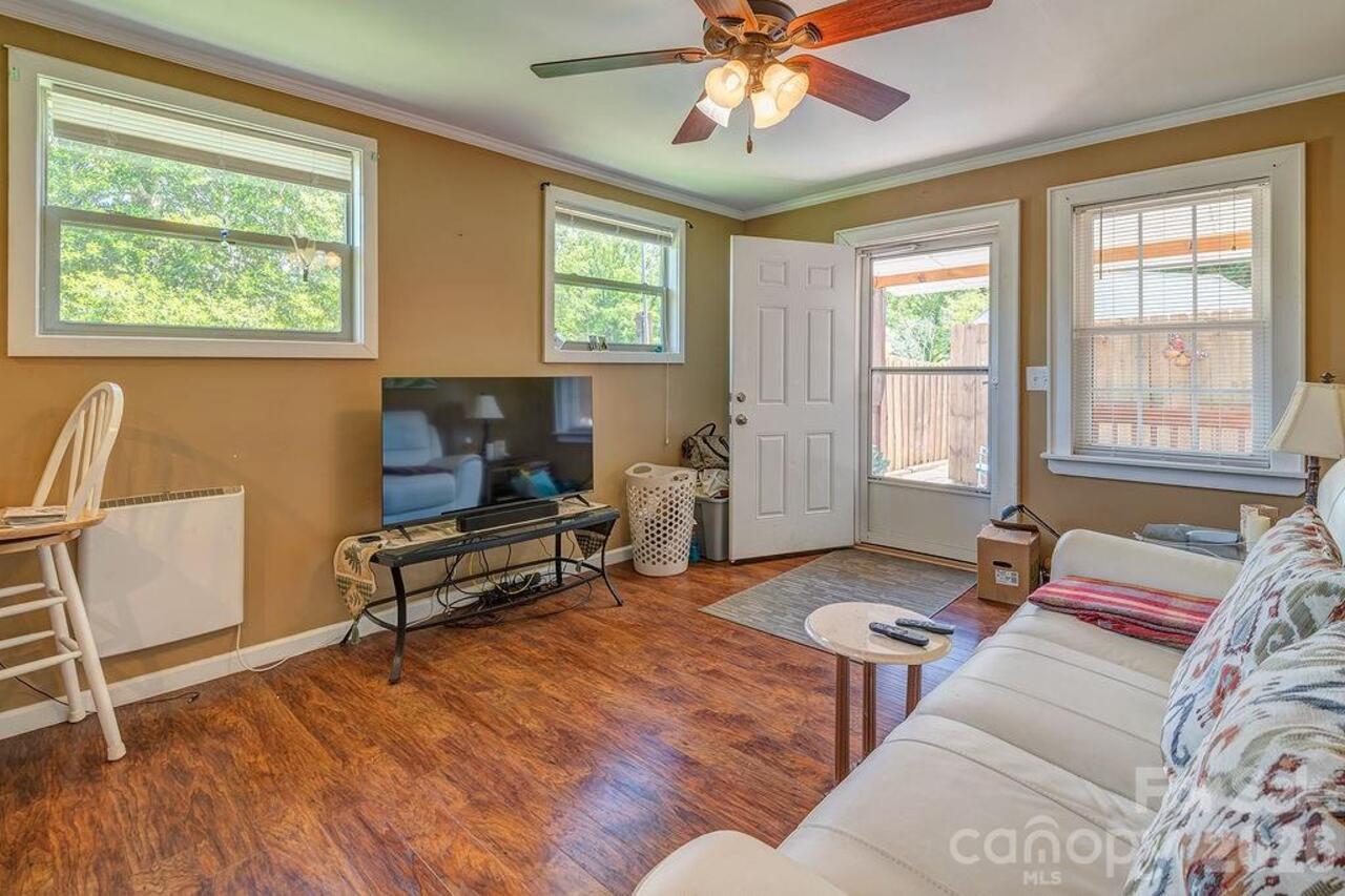 Listing Photo 23